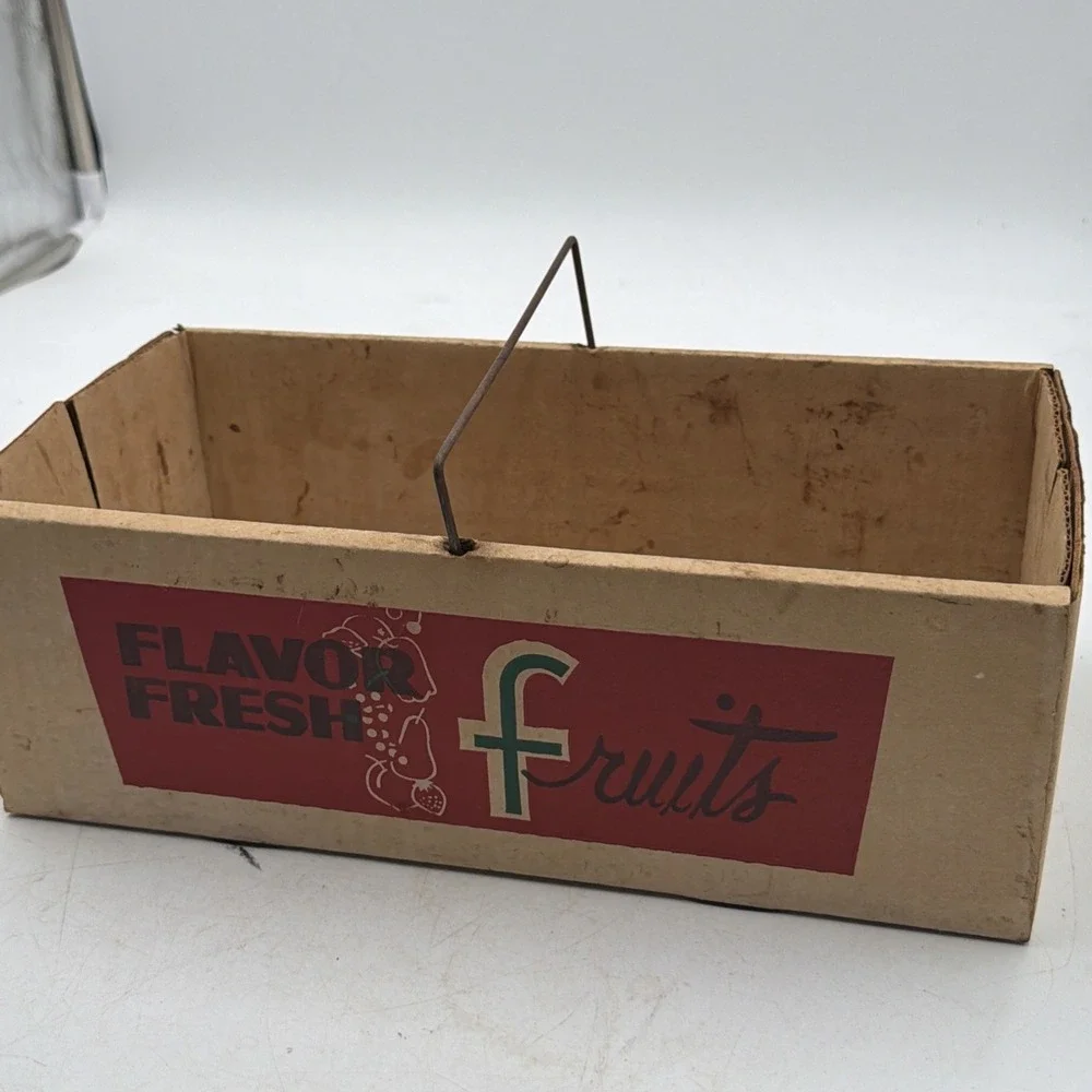Vintage Cardboard Flavor Fresh Fruit PRODUCE BOX Basket Metal Handle Bedford Ky